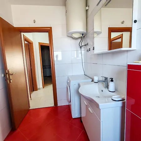 Апартаменты Gigio Apartments 55M2 Amphitheater With Free Parking Пула